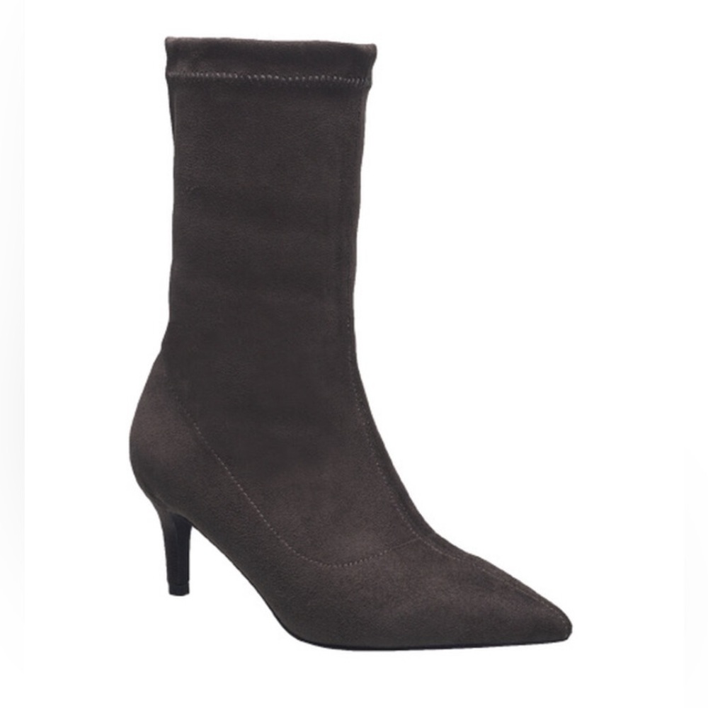 HALSTON Girona Booties size 7.5 NWOT